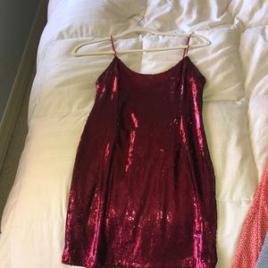 Sequined Pretty Little Thing dress, Maroon